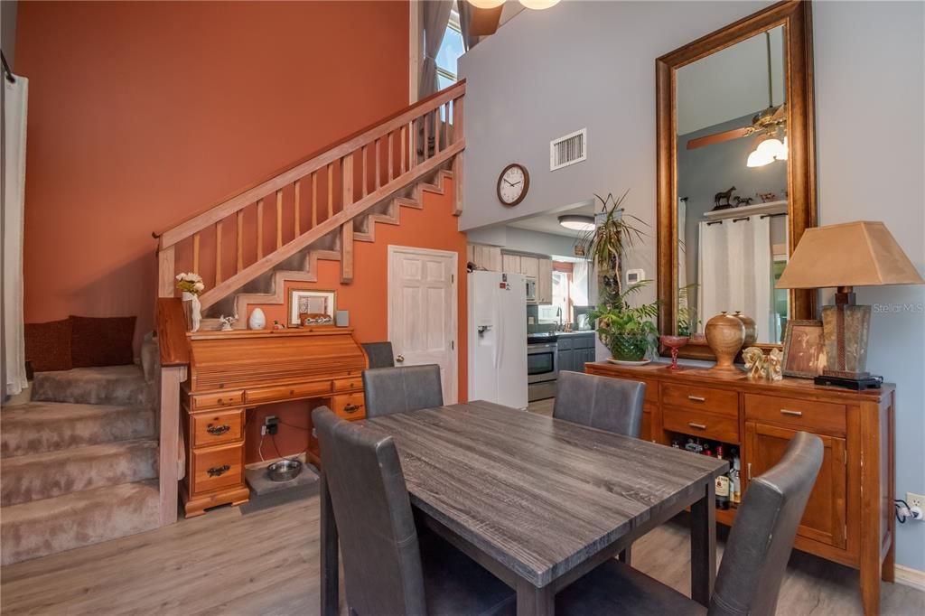 Recently Sold: $629,900 (2 beds, 2 baths, 1260 Square Feet)