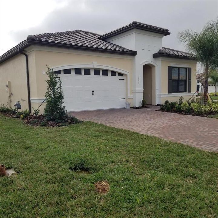 Recently Sold: $448,310 (3 beds, 3 baths, 2020 Square Feet)