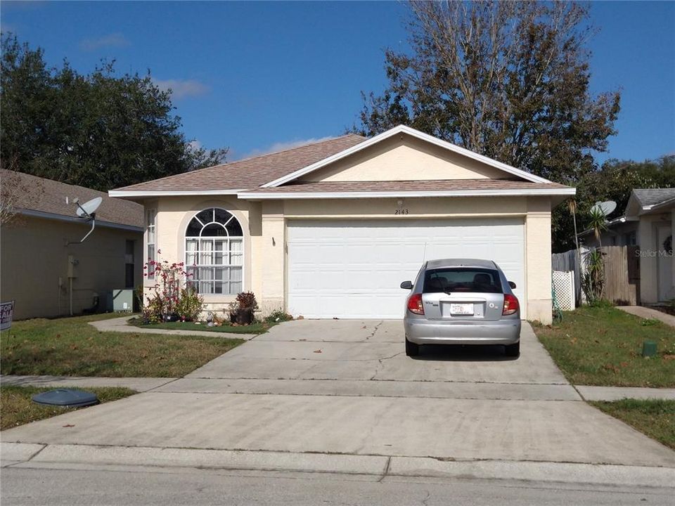 Recently Sold: $275,000 (3 beds, 2 baths, 1356 Square Feet)