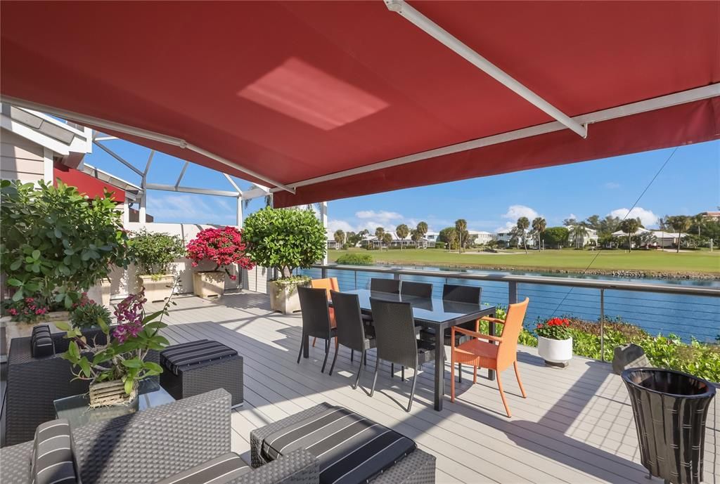 Recently Sold: $1,600,000 (3 beds, 3 baths, 2555 Square Feet)