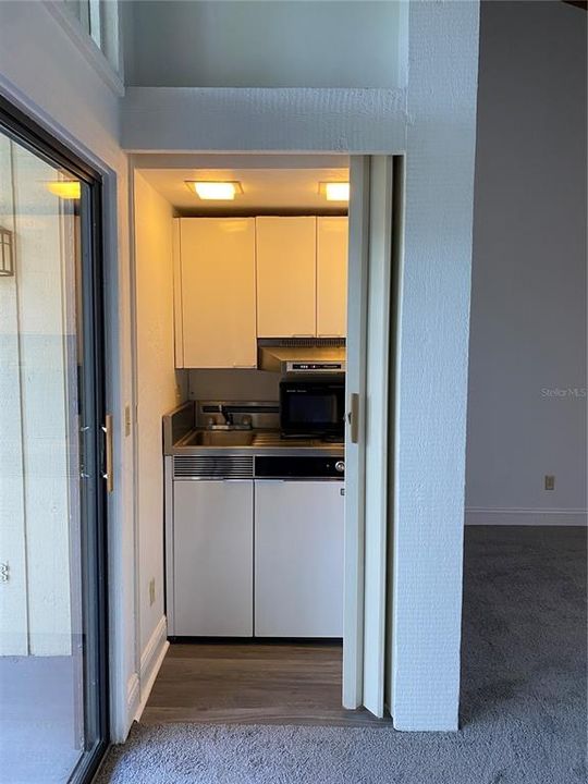 Recently Rented: $750 (0 beds, 1 baths, 411 Square Feet)