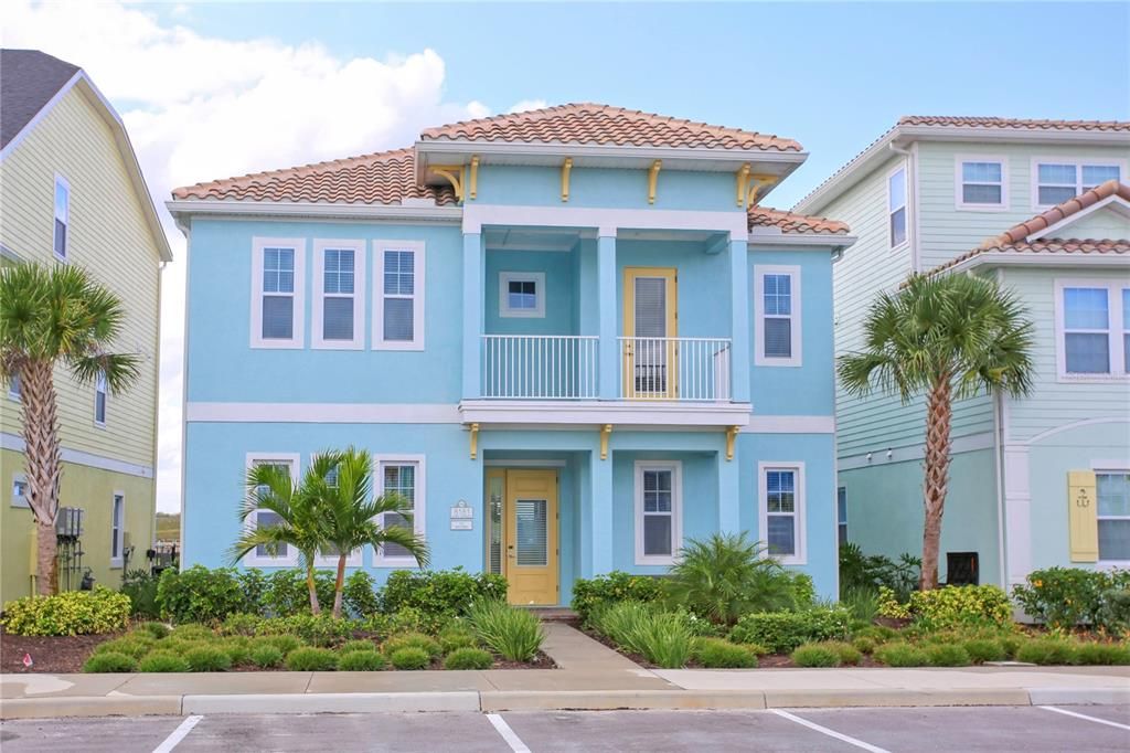 Recently Sold: $1,600,000 (5 beds, 5 baths, 3578 Square Feet)