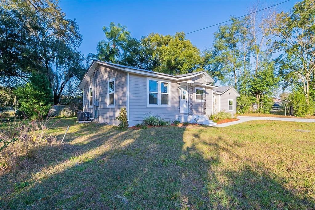 Recently Sold: $266,000 (3 beds, 2 baths, 1240 Square Feet)