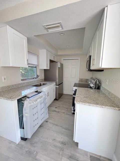 Recently Rented: $1,450 (2 beds, 1 baths, 840 Square Feet)