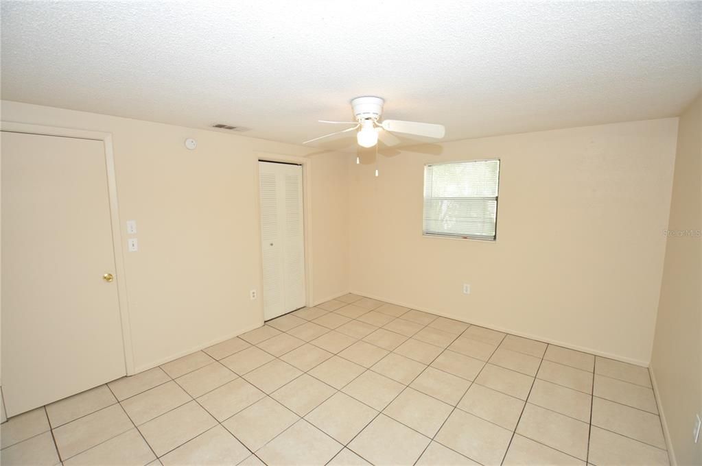 Recently Rented: $1,495 (4 beds, 2 baths, 1387 Square Feet)