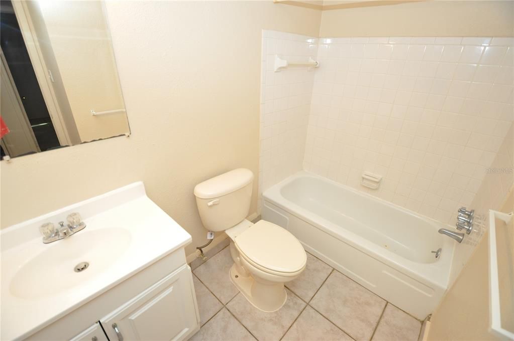 最近租的: $1,495 (4 贝兹, 2 浴室, 1387 平方英尺)