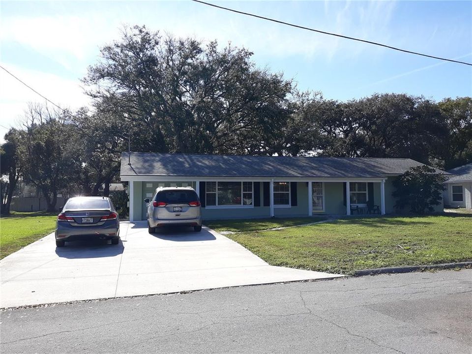 Recently Sold: $398,000 (3 beds, 2 baths, 1375 Square Feet)