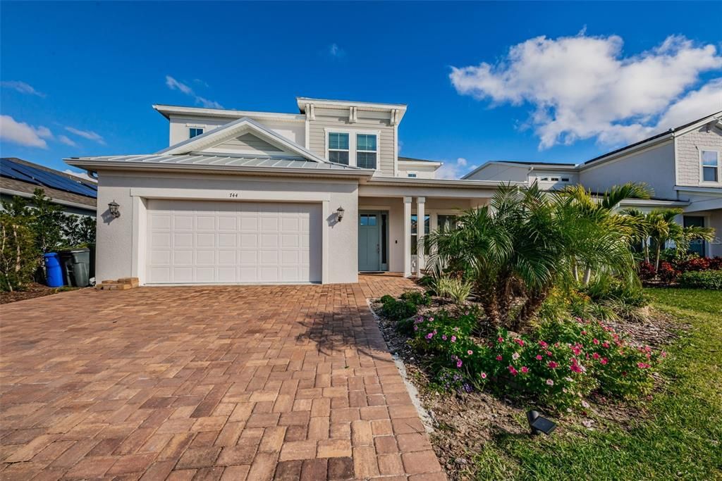 Recently Sold: $875,000 (5 beds, 3 baths, 3388 Square Feet)