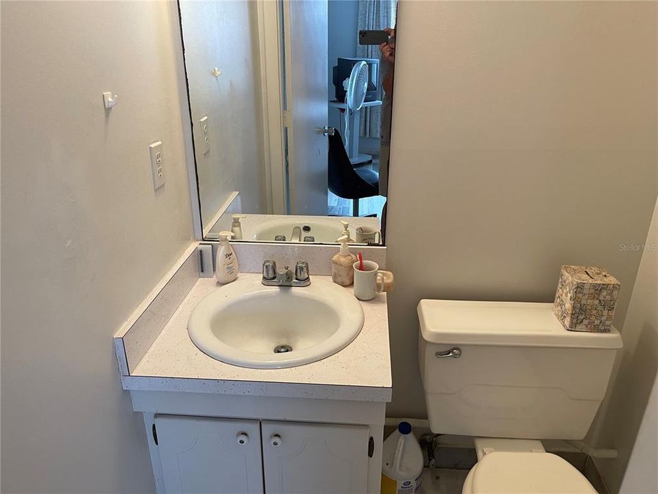 Recently Sold: $125,000 (2 beds, 1 baths, 670 Square Feet)