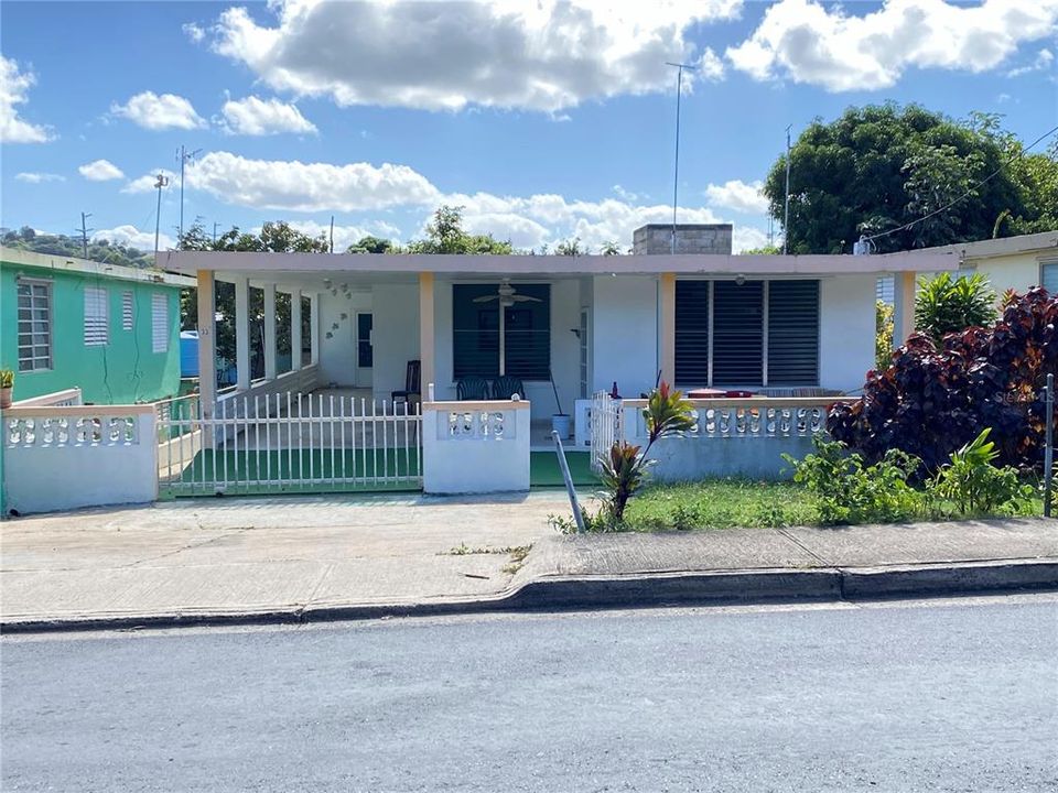 Recently Sold: $189,000 (4 beds, 2 baths, 1500 Square Feet)