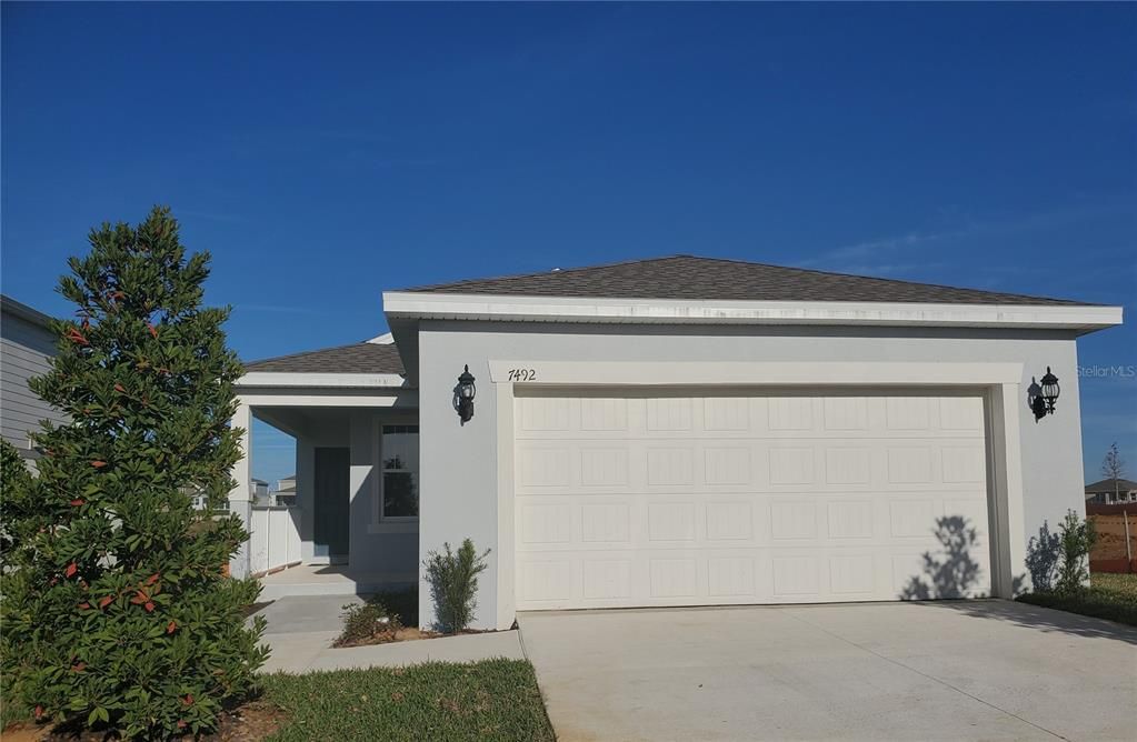 Recently Rented: $2,000 (4 beds, 2 baths, 1580 Square Feet)