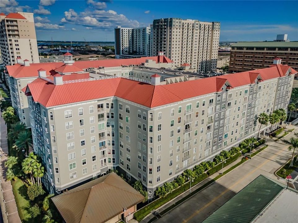 Parkcrest Harbour Island Condo