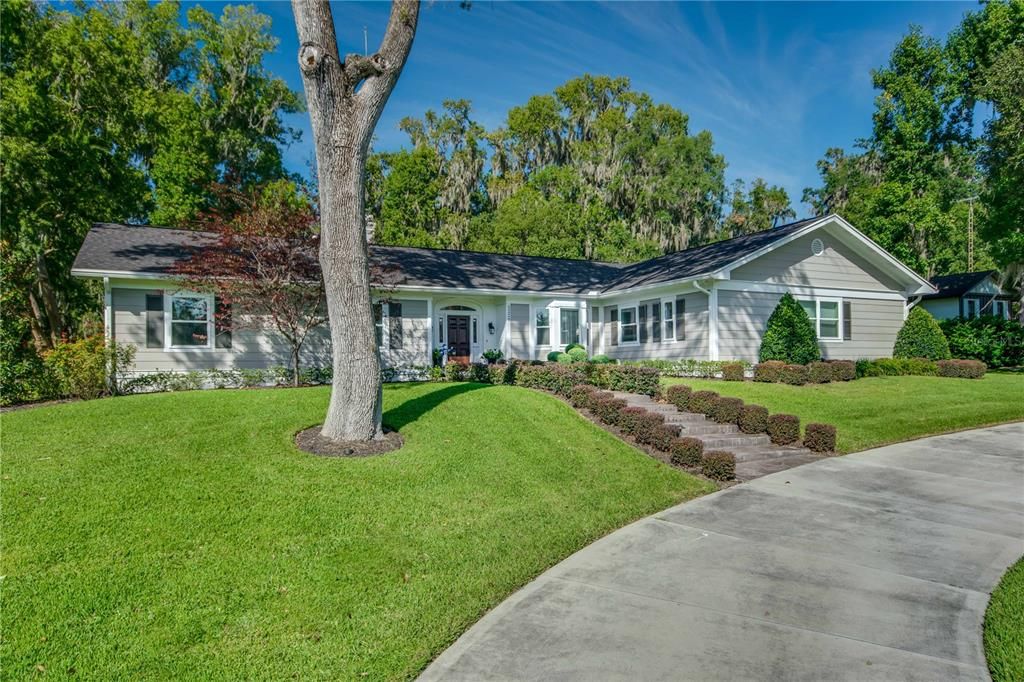 Recently Sold: $679,000 (3 beds, 2 baths, 2835 Square Feet)