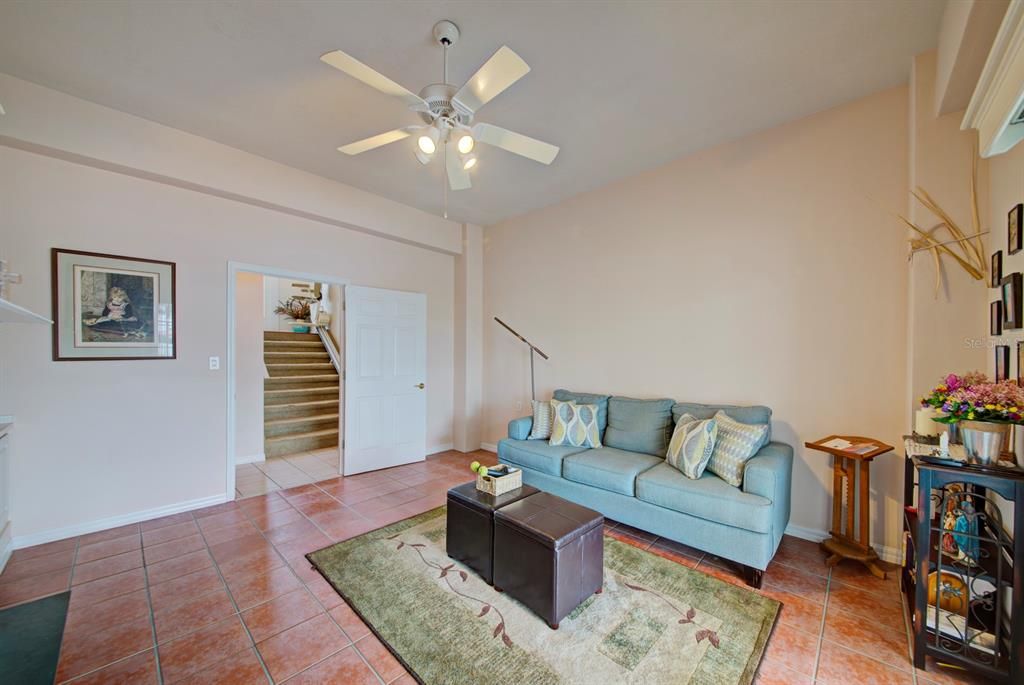 Recently Sold: $695,000 (2 beds, 2 baths, 1573 Square Feet)