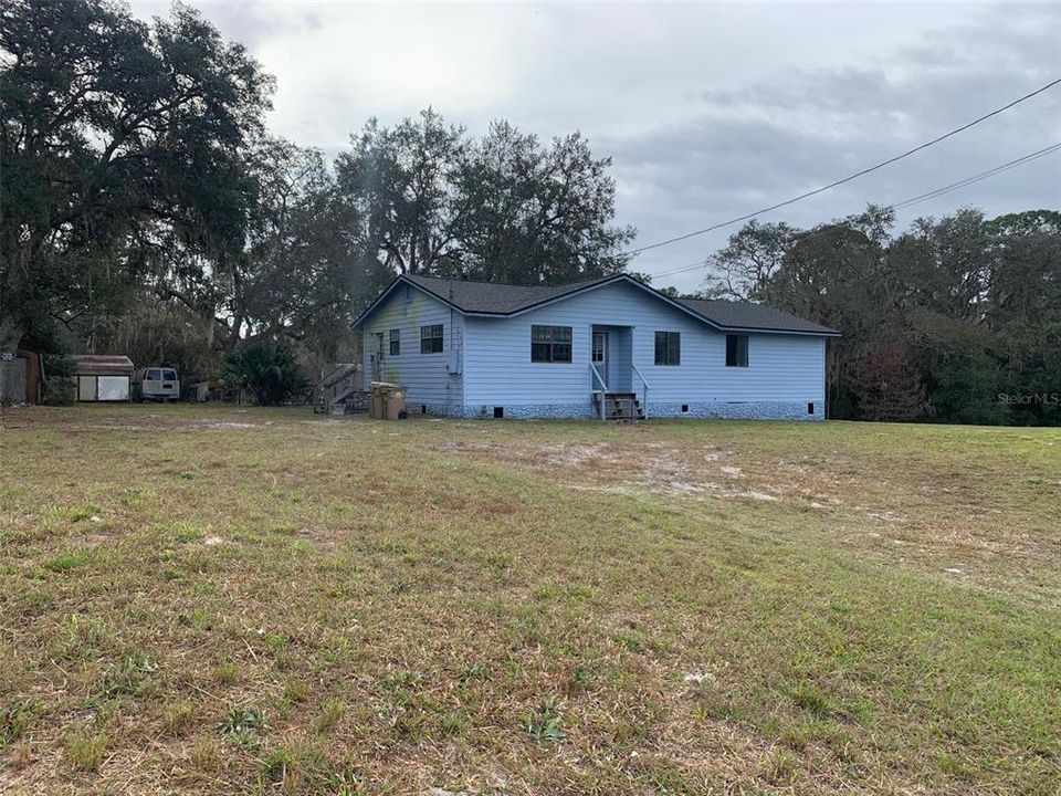 Recently Sold: $119,900 (3 beds, 2 baths, 1600 Square Feet)