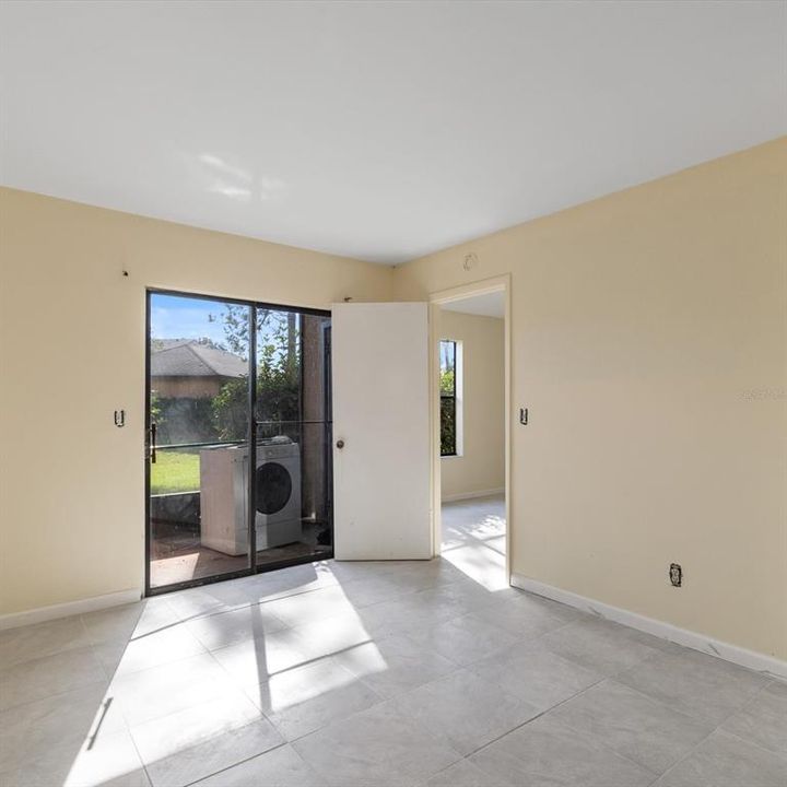 Recently Sold: $99,900 (1 beds, 1 baths, 618 Square Feet)