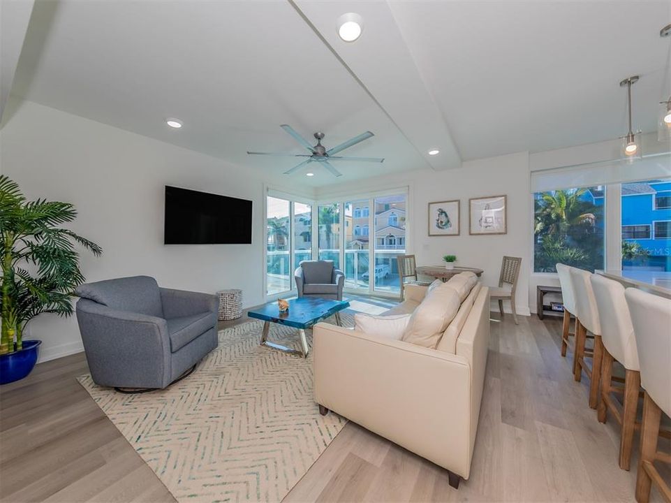 Recently Sold: $5,000,000 (0 beds, 0 baths, 3940 Square Feet)