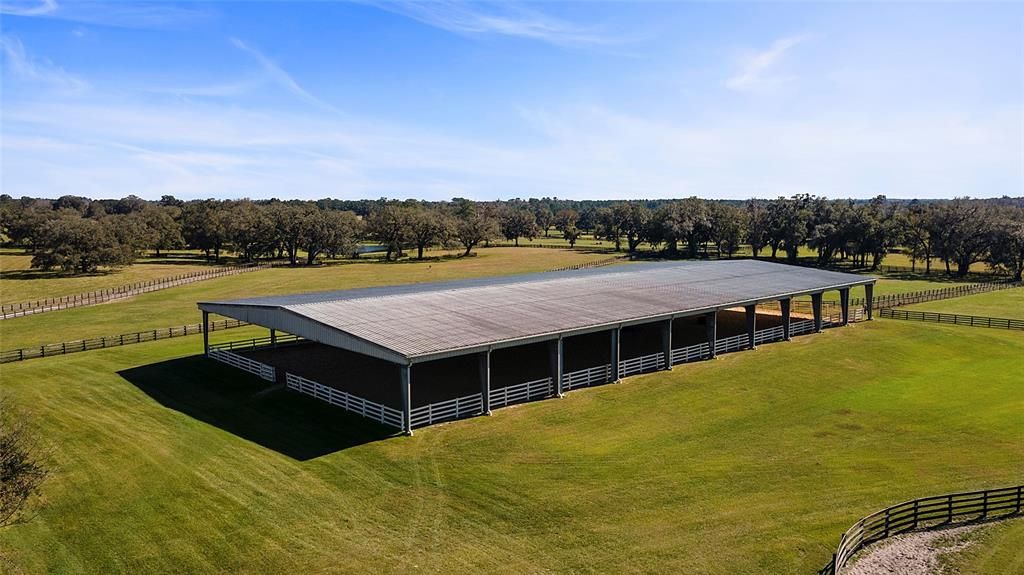 Activo con contrato: $6,700,000 (5 camas, 6 baños, 11520 Pies cuadrados)