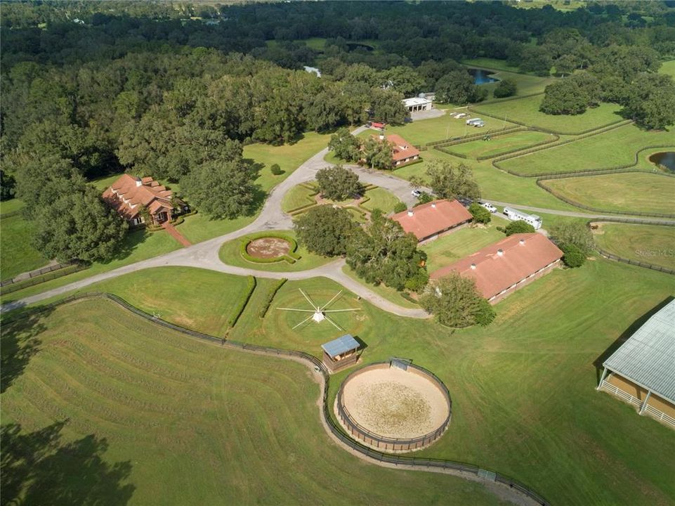 Activo con contrato: $6,700,000 (5 camas, 6 baños, 11520 Pies cuadrados)