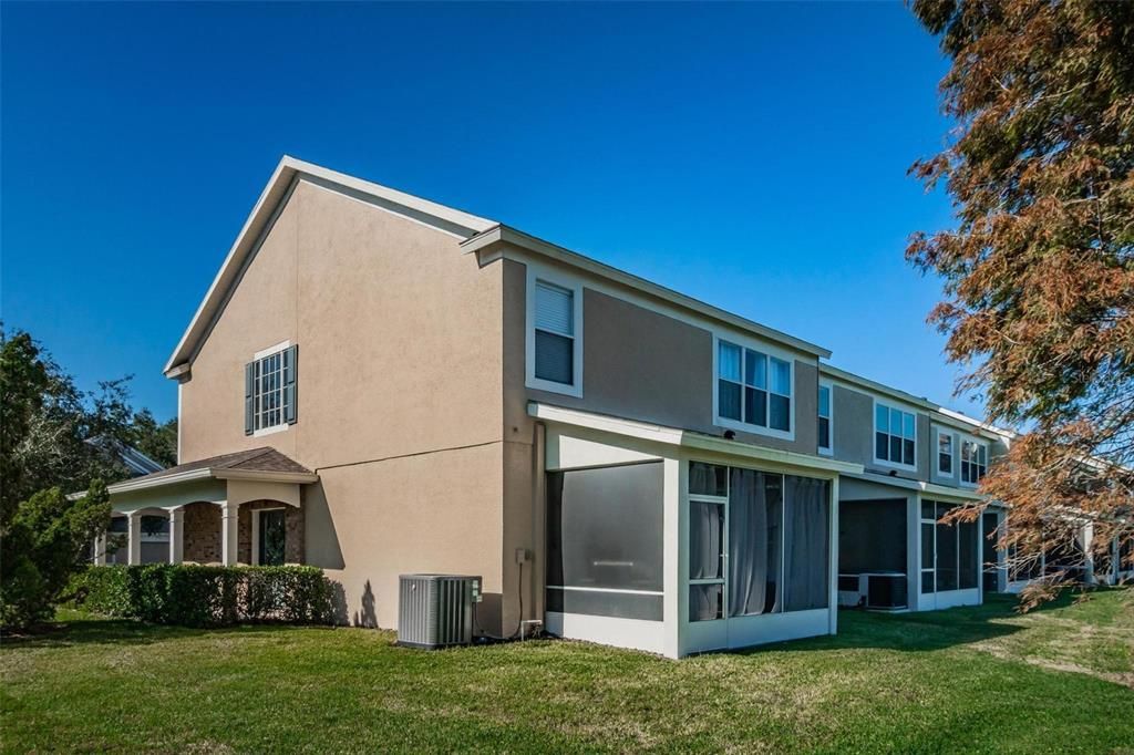 Recently Sold: $350,000 (3 beds, 2 baths, 2100 Square Feet)