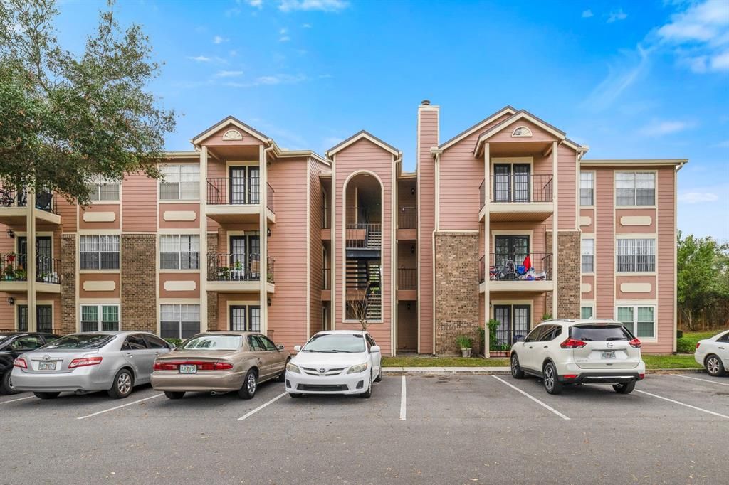 Recently Sold: $155,000 (2 beds, 1 baths, 810 Square Feet)