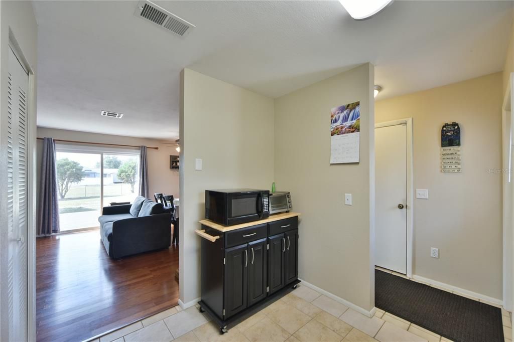 Recently Sold: $149,900 (2 beds, 2 baths, 901 Square Feet)