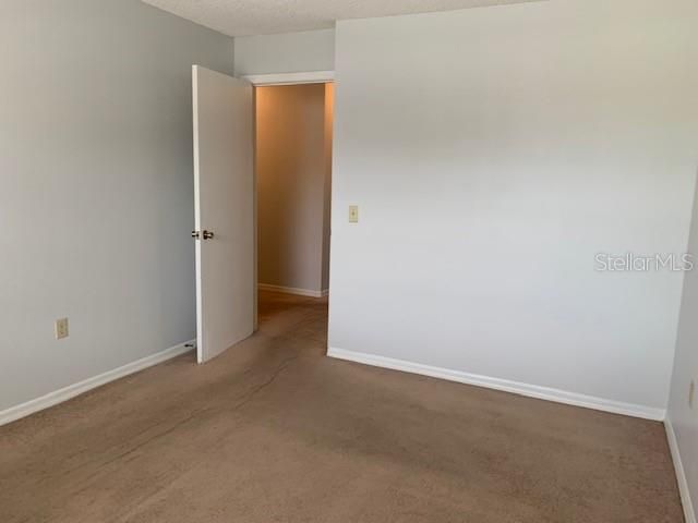 Recently Rented: $975 (1 beds, 1 baths, 733 Square Feet)