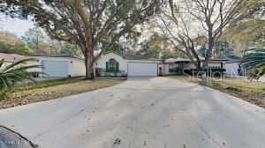 Recently Sold: $284,000 (4 beds, 2 baths, 1617 Square Feet)