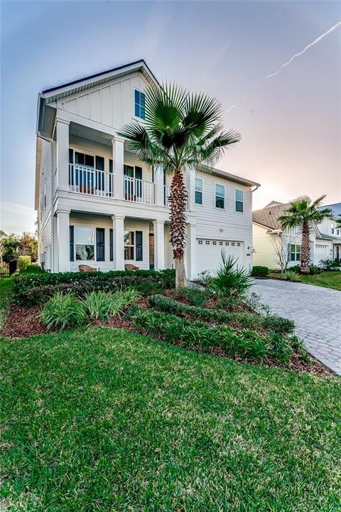 Recently Sold: $999,999 (5 beds, 4 baths, 3339 Square Feet)