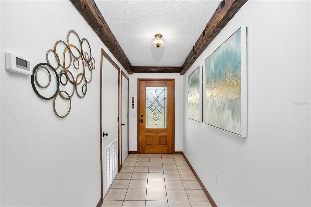 Recently Sold: $500,000 (4 beds, 2 baths, 1764 Square Feet)