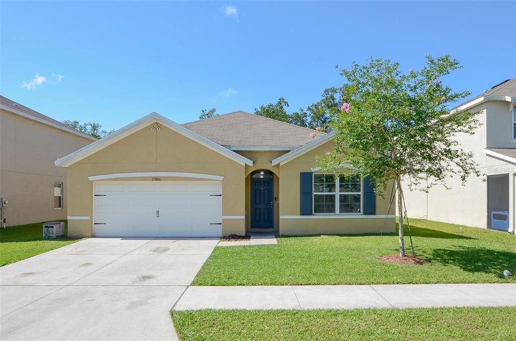 Recently Sold: $350,000 (4 beds, 2 baths, 1846 Square Feet)