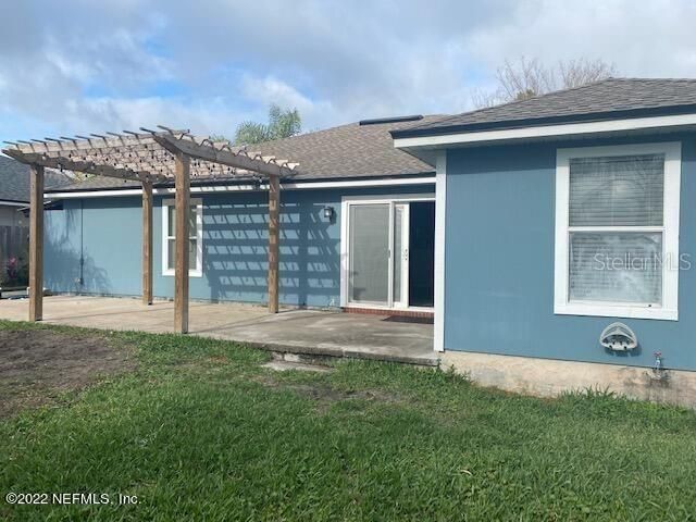 Recently Sold: $314,000 (3 beds, 2 baths, 1401 Square Feet)