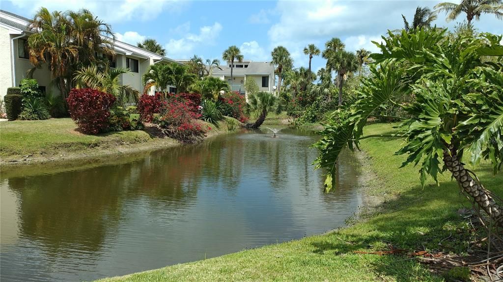 For Rent: $2,500 (1 beds, 1 baths, 678 Square Feet)
