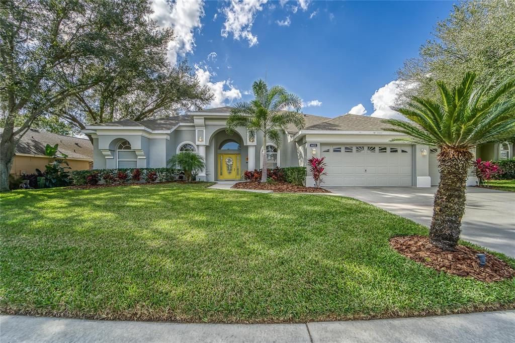 Recently Sold: $599,000 (3 beds, 3 baths, 2707 Square Feet)