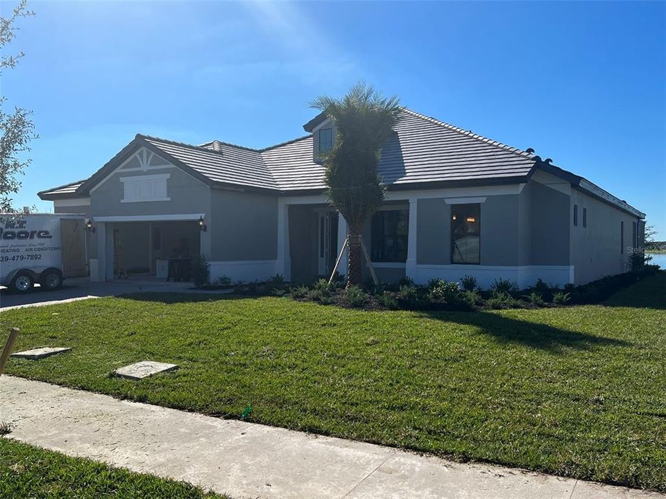 Recently Sold: $1,340,930 (3 beds, 3 baths, 2852 Square Feet)
