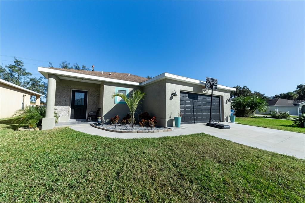 Recently Sold: $339,000 (4 beds, 2 baths, 1839 Square Feet)