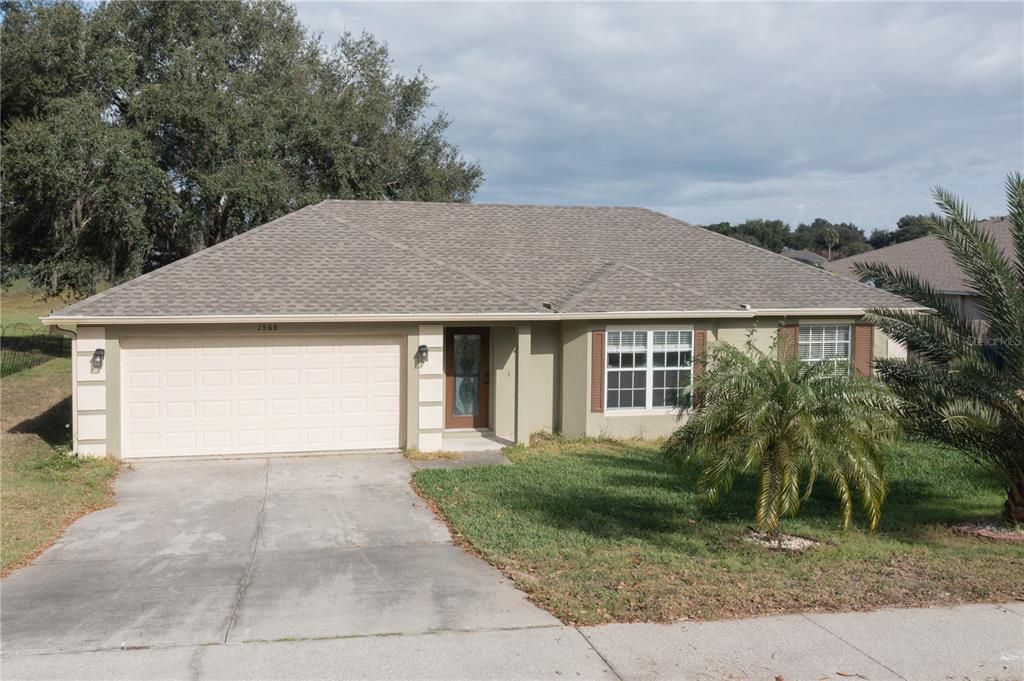 Recently Sold: $340,000 (3 beds, 2 baths, 1322 Square Feet)