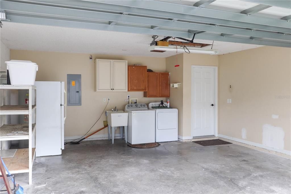 Recently Sold: $340,000 (3 beds, 2 baths, 1322 Square Feet)