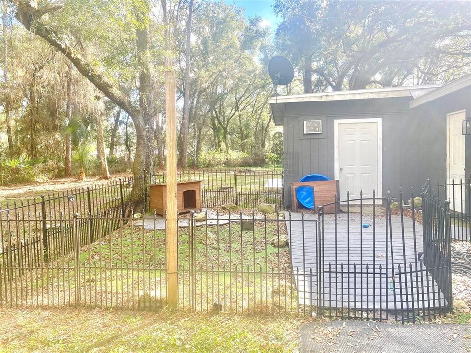 Recently Sold: $265,000 (3 beds, 2 baths, 1901 Square Feet)