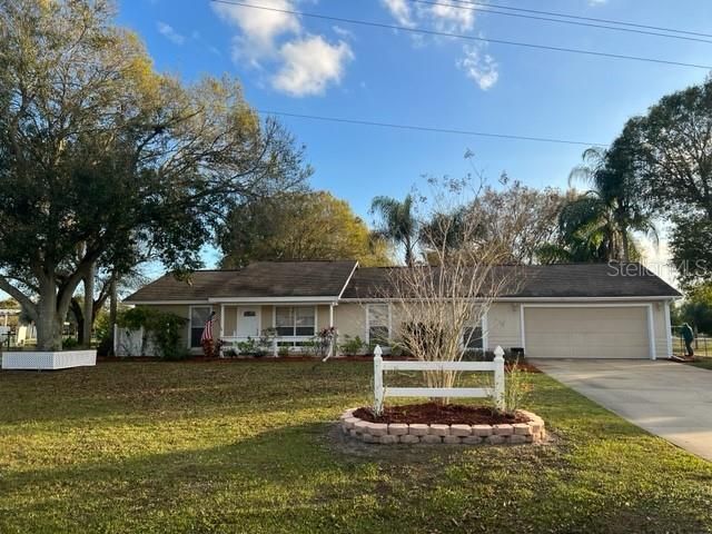 Recently Sold: $269,000 (3 beds, 2 baths, 1456 Square Feet)