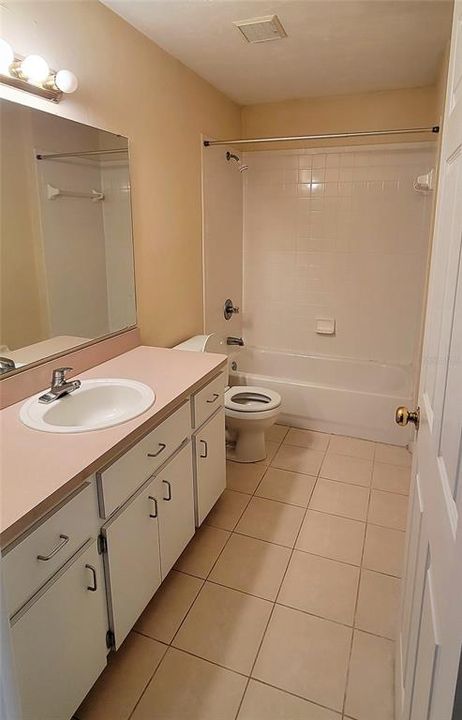 Недавно арендовано: $1,600 (3 спален, 2 ванн, 1374 Квадратных фут)