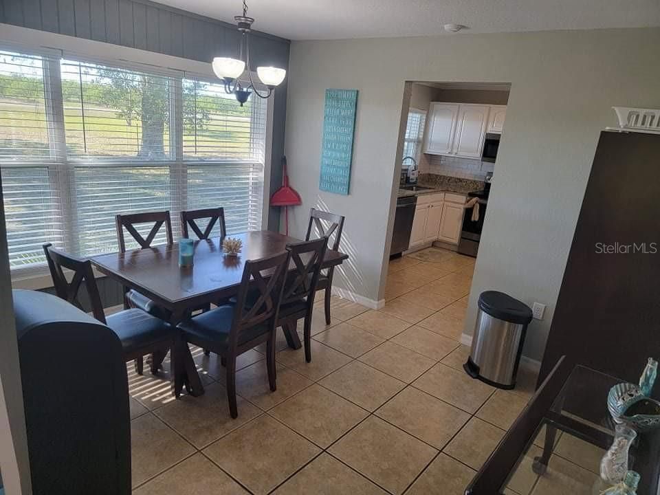 Recently Sold: $329,900 (3 beds, 2 baths, 1804 Square Feet)