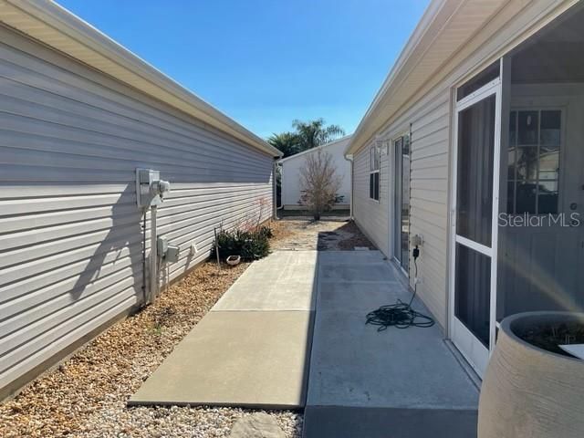 Recently Sold: $270,000 (2 beds, 2 baths, 1188 Square Feet)