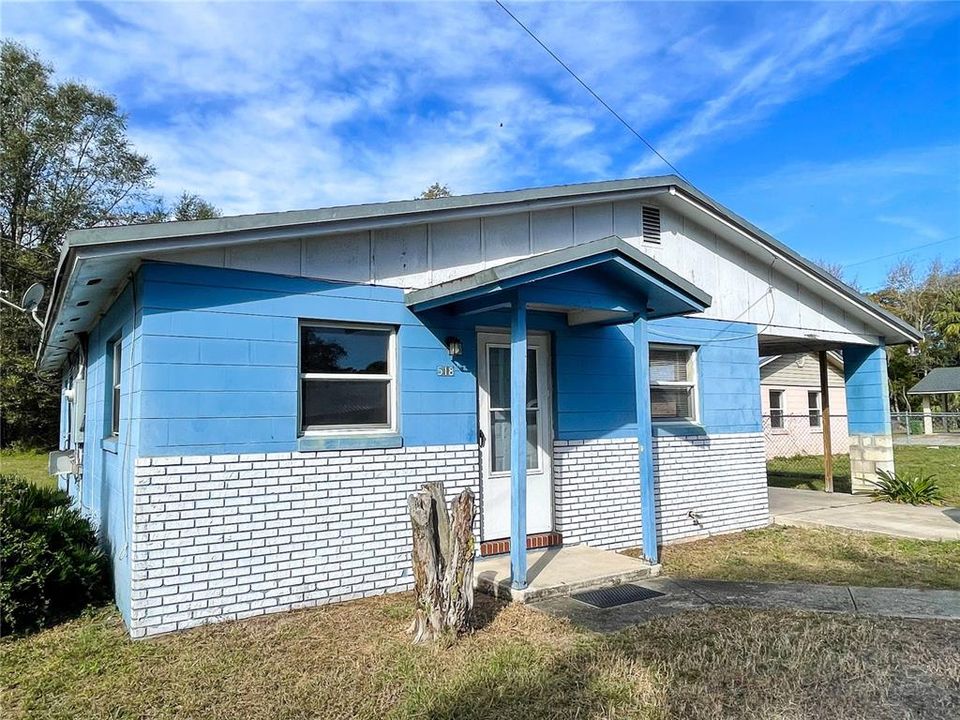 Recently Sold: $64,900 (3 beds, 1 baths, 912 Square Feet)
