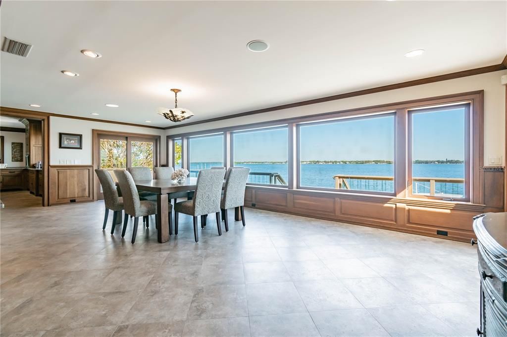 Recently Sold: $4,800,000 (3 beds, 4 baths, 5785 Square Feet)