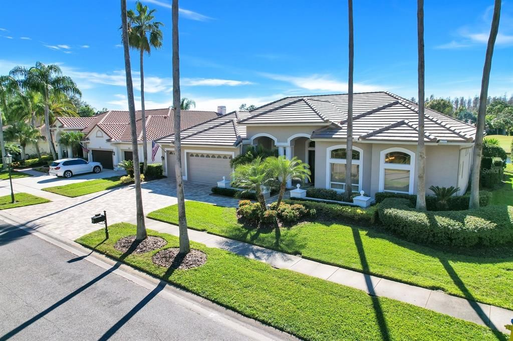 Recently Sold: $1,200,000 (4 beds, 3 baths, 3270 Square Feet)