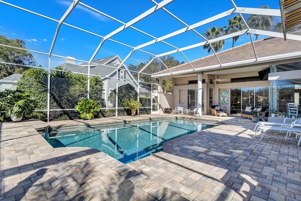 Recently Sold: $1,200,000 (4 beds, 3 baths, 3270 Square Feet)