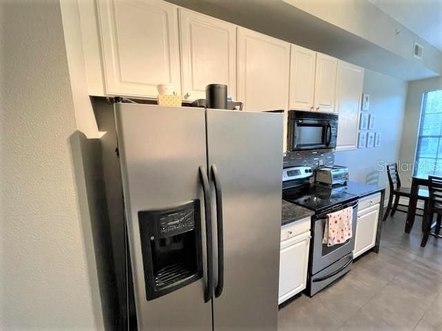 Recently Sold: $375,000 (1 beds, 1 baths, 1135 Square Feet)