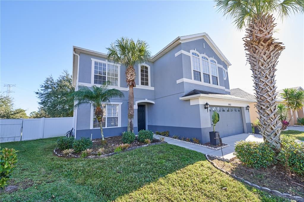 Recently Sold: $469,999 (4 beds, 2 baths, 3098 Square Feet)