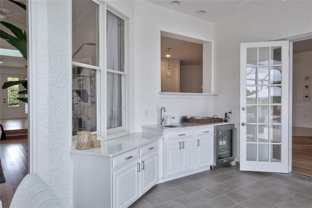 Recently Sold: $1,899,000 (3 beds, 3 baths, 4347 Square Feet)